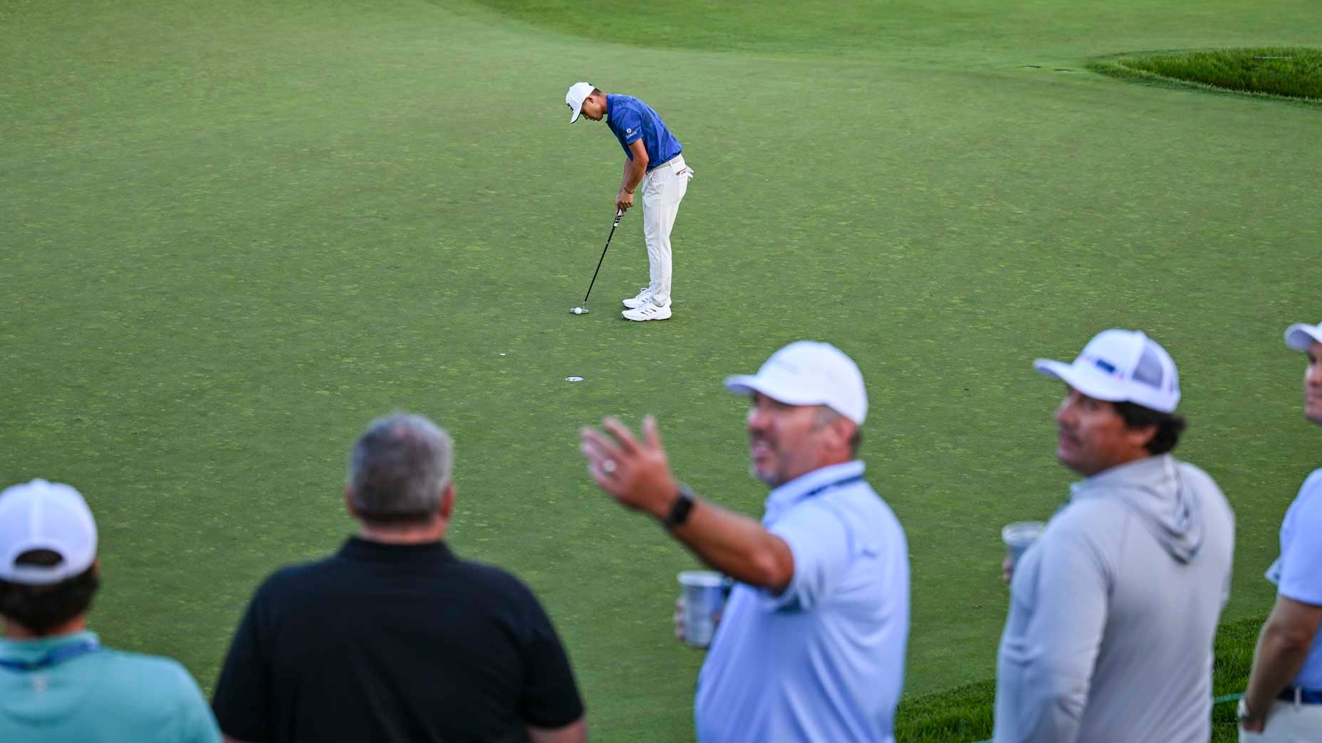 collin morikawa golf bet