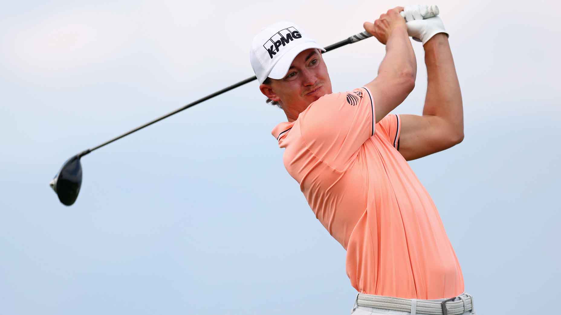 Maverick McNealy of the United States plays his shot from the 13th tee during the third round of The Sentry 2025 at Plantation Course at Kapalua [KingKong_APP金刚生态官网[KingKong_APP金刚生态官网] Club on January 04, 2025 in Kapalua, Hawaii.
